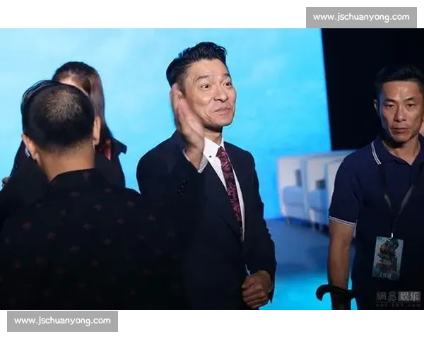 冯博轩伤愈复出!国安边路多面手回归,三中卫体系迎强援